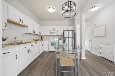 4887 Heritage Heights Circle, Hazelwood, MO 63042 - Photo 6