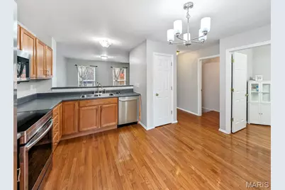 3928 Folsom Avenue, Saint Louis, MO 63110 - Photo 8