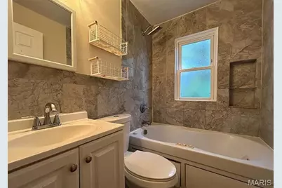 10346 Ashbrook, Bellefontaine Neighbors, MO 63137 - Photo 4