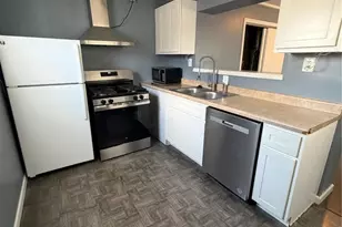 9618 De Porres Ln, Saint Louis, MO 63114 - Photo 10