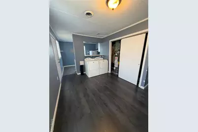 9618 De Porres Lane, Saint Louis, MO 63114 - Photo 8