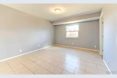 150 Saint Charles Street, Florissant, MO 63031 - Photo 20