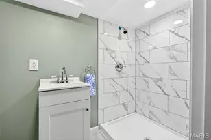 5139 Goethe Ave, Saint Louis, MO 63109 - Photo 24