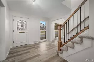 11584 New London Dr, Saint Louis, MO 63141 - Photo 4