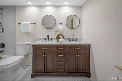 11584 New London Drive, Saint Louis, MO 63141 - Photo 48