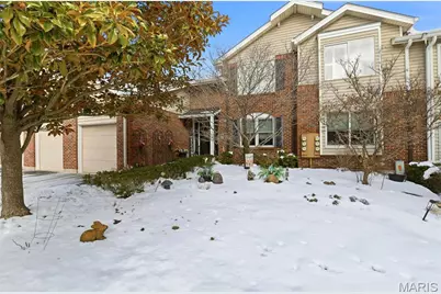 604 Pine Ridge Trails Court #202, Ballwin, MO 63021 - Photo 2