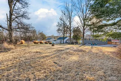 913 Crestland Drive, Ballwin, MO 63011 - Photo 40