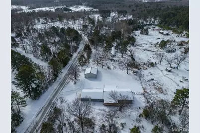 19901 Gore Road, Saint Genevieve, MO 63670 - Photo 52