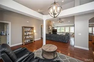 628 Tanya Ct Dr, Saint Louis, MO 63129 - Photo 10