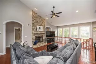 628 Tanya Ct Dr, Saint Louis, MO 63129 - Photo 14