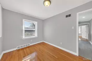 1102 Thatcher Ave, Dellwood, MO 63135 - Photo 14