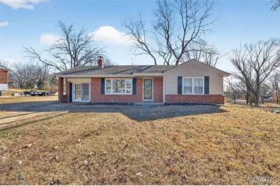 1102 Thatcher Avenue, Dellwood, MO 63135 - Photo 1
