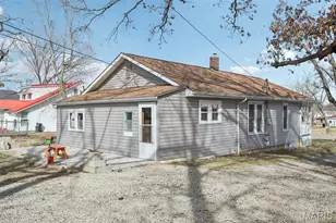 607 Monroe St, Desloge, MO 63601 - Photo 32