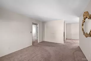 946 Tree Trails Ln, Fenton, MO 63026 - Photo 6