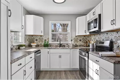 2639 Louis Avenue, Brentwood, MO 63144 - Photo 14