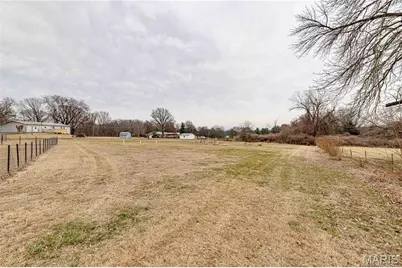 19701 Old Jamestown Road, Florissant, MO 63034 - Photo 20