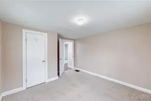 19701 Old Jamestown Rd, Florissant, MO 63034 - Photo 10