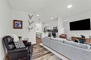 3415 Vista Ave, Saint Louis, MO 63104 - Photo 16