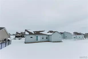 2320 Central Park Dr, Troy, MO 63379 - Photo 32