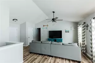 2320 Central Park Dr, Troy, MO 63379 - Photo 12