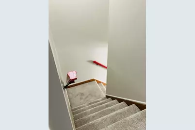 7546 Hazelcrest Drive, Hazelwood, MO 63042 - Photo 10