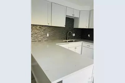 7546 Hazelcrest Drive, Hazelwood, MO 63042 - Photo 12