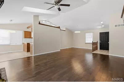 2612 White Manor Court, Saint Louis, MO 63114 - Photo 12