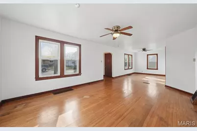 905 Burgess Avenue, Crystal City, MO 63019 - Photo 6