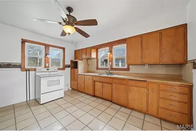 905 Burgess Avenue, Crystal City, MO 63019 - Photo 10