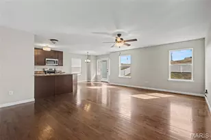 108 Champions Ln, Wentzville, MO 63385 - Photo 4