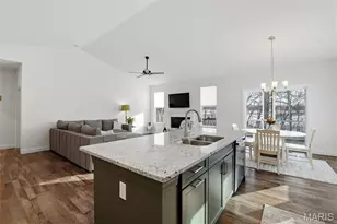 425 Cedar Breaks Ct, Foristell, MO 63385 - Photo 12