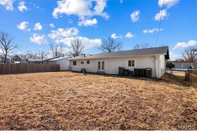 1283 Kingsford Drive, Florissant, MO 63031 - Photo 28