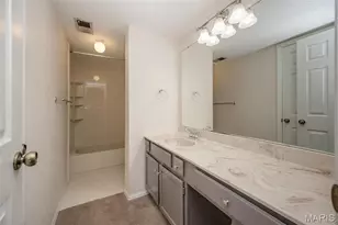 12917 Portulaca Dr, Saint Louis, MO 63146 - Photo 10