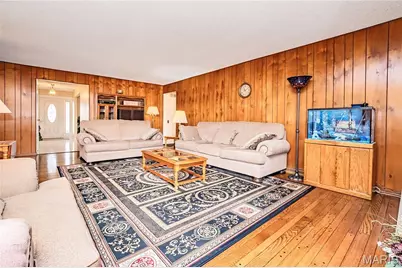 5355 Casa Royale Drive, Unincorporated, MO 63129 - Photo 12