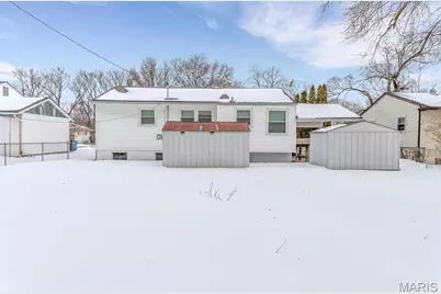 720 Babler Drive, Florissant, MO 63031 - Photo 32