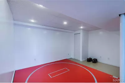 551 Fortress Court, Saint Charles, MO 63303 - Photo 32