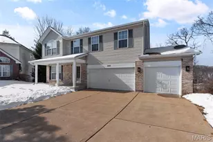 1082 Autumn Oaks Dr, Imperial, MO 63052 - Photo 2