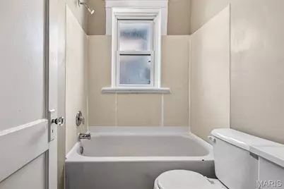 3526 Minnesota Avenue, Saint Louis, MO 63118 - Photo 16