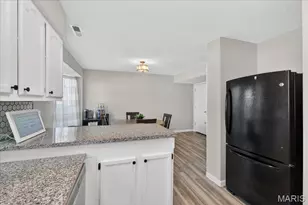 1355 Sunny Trail Ct, O'Fallon, MO 63366 - Photo 12