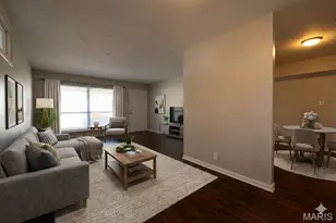 738 Riderwood Dr, Hazelwood, MO 63042 - Photo 2