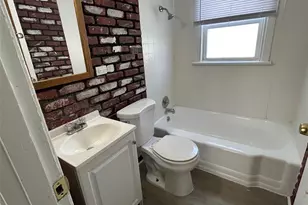 6242 Garfield Ave, Berkeley, MO 63134 - Photo 6