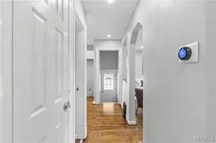 8035 Genesta St, Saint Louis, MO 63123 - Photo 12