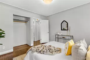 8035 Genesta St, Saint Louis, MO 63123 - Photo 14
