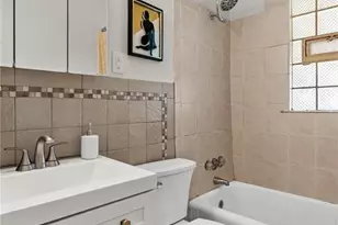 8035 Genesta St, Saint Louis, MO 63123 - Photo 16