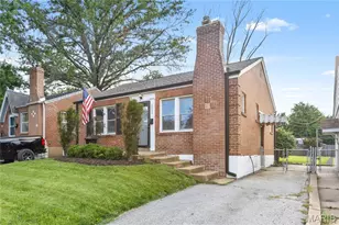 8035 Genesta St, Saint Louis, MO 63123 - Photo 2