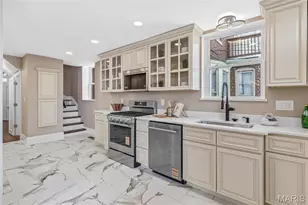 5849 De Giverville Ave, Saint Louis, MO 63112 - Photo 22