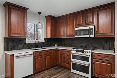 809 Crescent Ridge Drive, Valley Park, MO 63088 - Photo 12