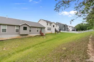 534 Leather Reins Dr, Wentzville, MO 63385 - Photo 4