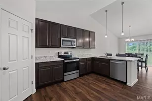 534 Leather Reins Dr, Wentzville, MO 63385 - Photo 24