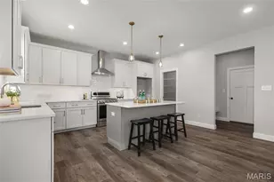 9241 Merritt Ave, Rock Hill, MO 63144 - Photo 8